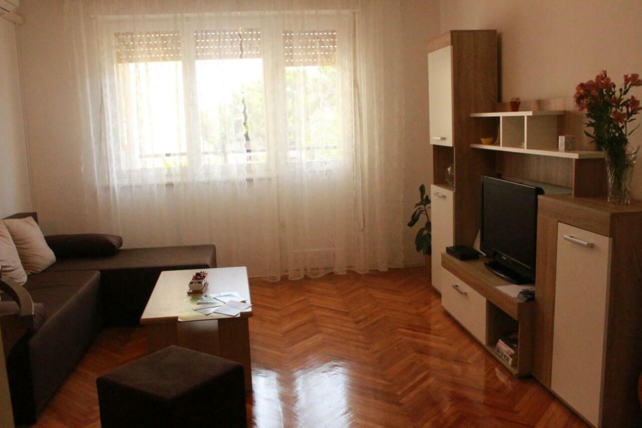 Apartment Monte Paradiso Pola Esterno foto