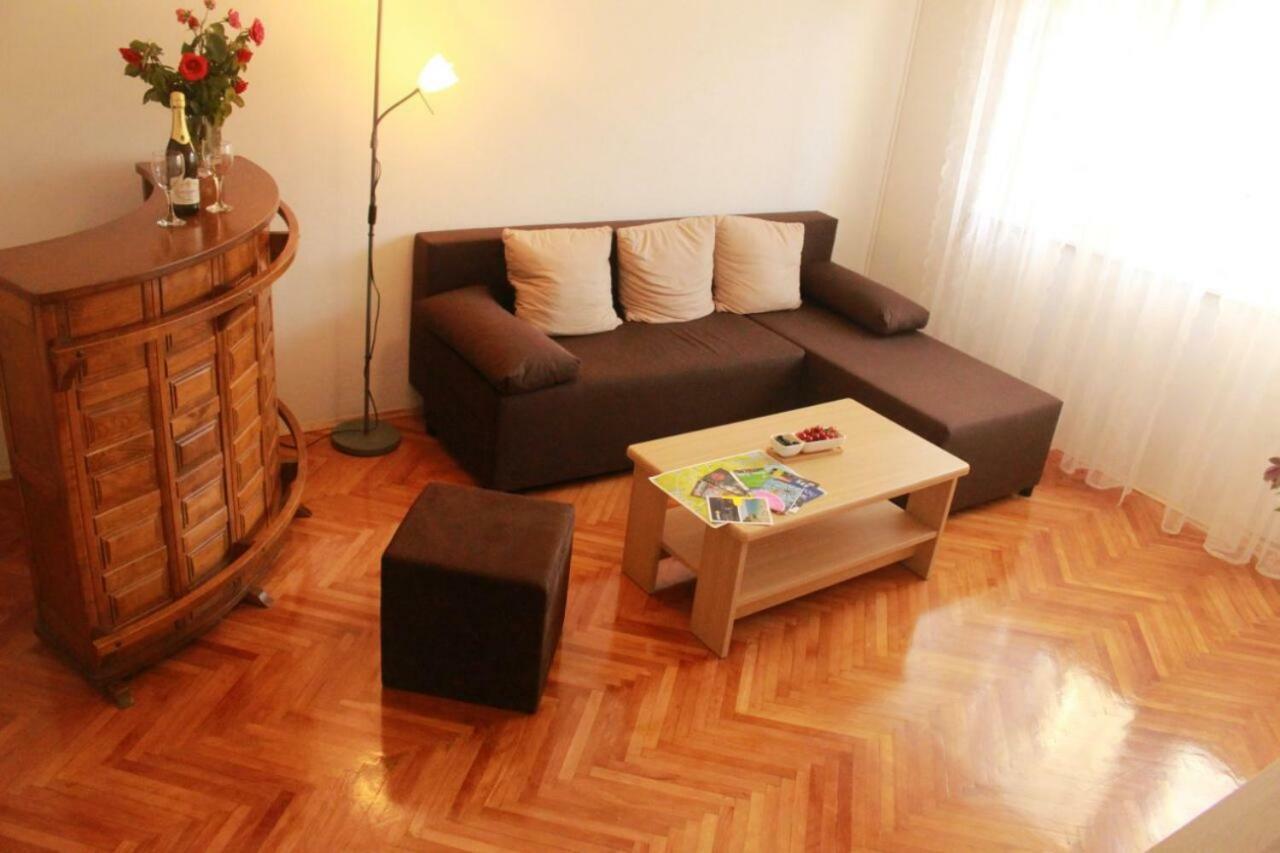 Apartment Monte Paradiso Pola Esterno foto