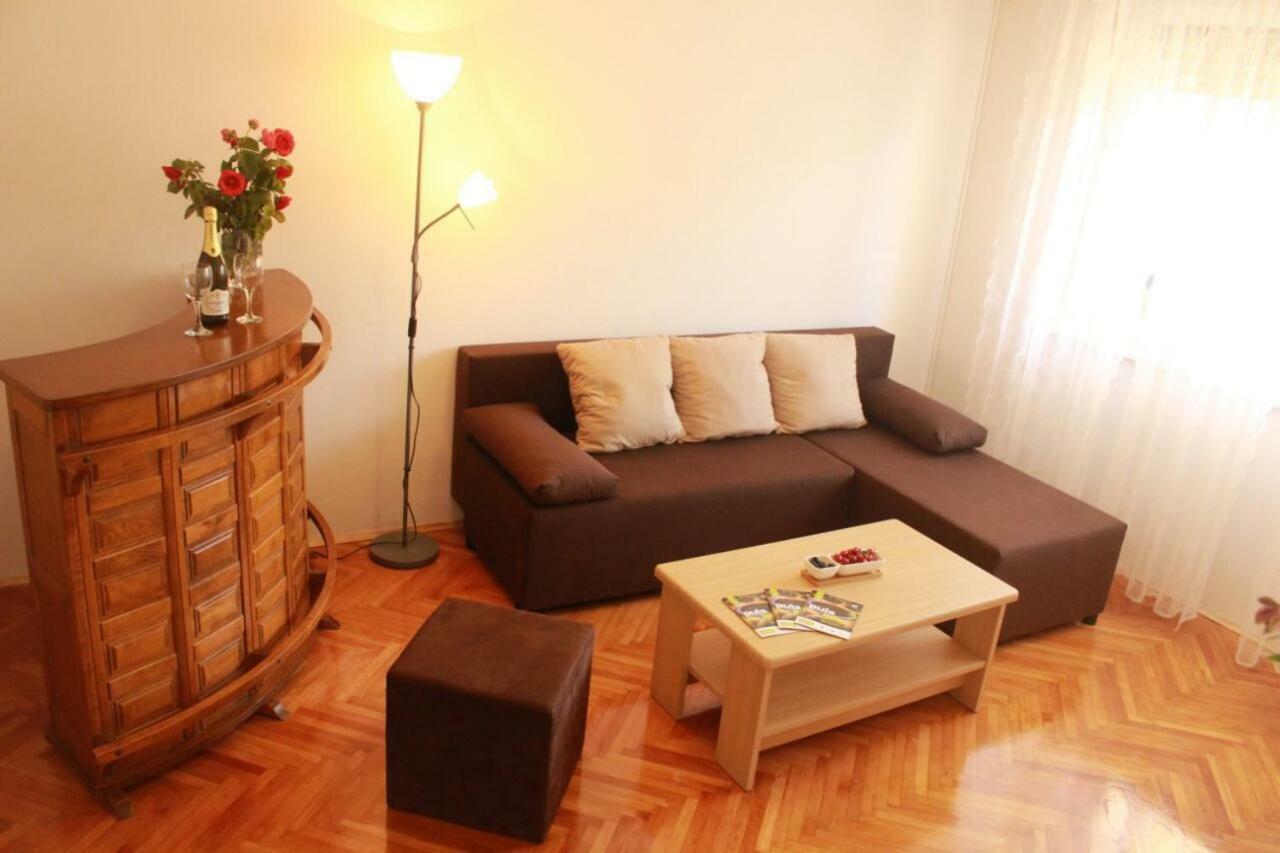 Apartment Monte Paradiso Pola Esterno foto